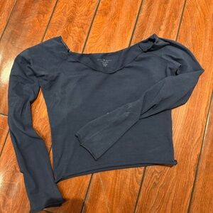 Brandy Melville MAYSON V-neck top